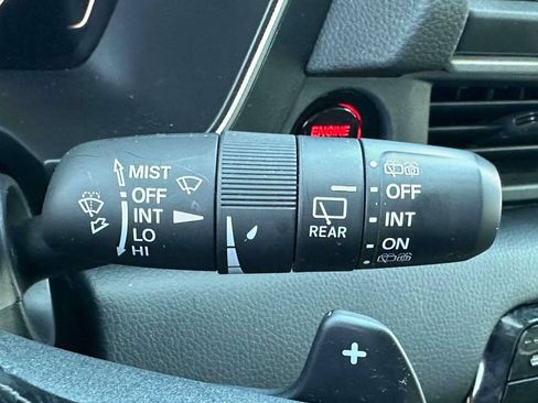 Used 2023 Honda Pilot Sport image 20