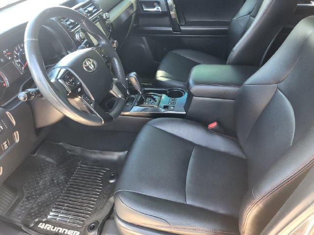 Used 2016 Toyota 4Runner Trail Premium AWD/4WD image 11
