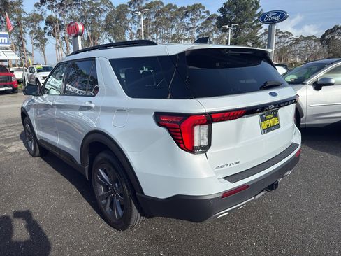 New 2026 Ford Explorer Active w/ Active Comfort Package image 23