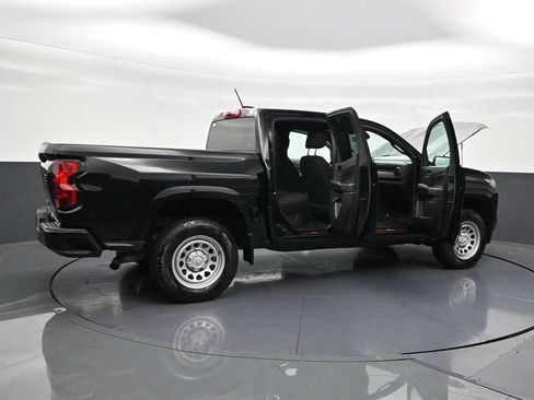 Used 2024 Chevrolet Colorado W/T image 31