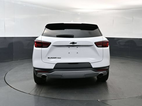 Used 2023 Chevrolet Blazer LT AWD/4WD image 4