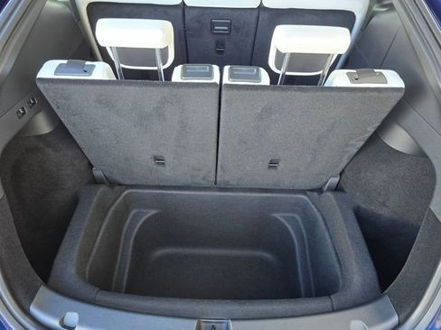 Used 2025 Tesla Model Y Long Range image 59