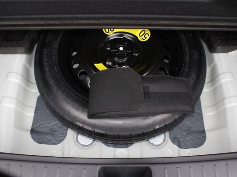 New 2026 Kia Sportage S image 10