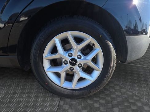 Used 2022 Kia Soul LX w/ Technology Package image 32