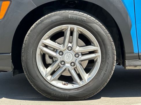 Used 2019 Hyundai Kona SE FWD image 12