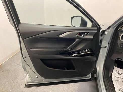 Certified 2023 MAZDA CX-9 Touring AWD/4WD image 19