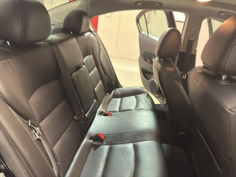 Used 2015 Chevrolet Cruze LTZ w/ Sun, Sound and Sport Package FWD image 22