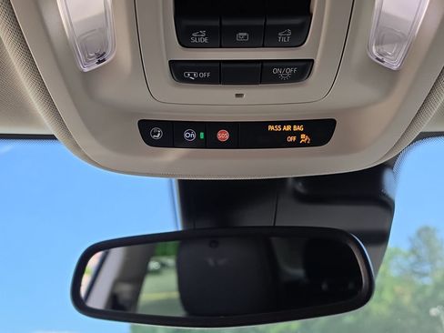 Certified 2023 Buick Envision Essence w/ Sport Touring Package AWD/4WD image 26