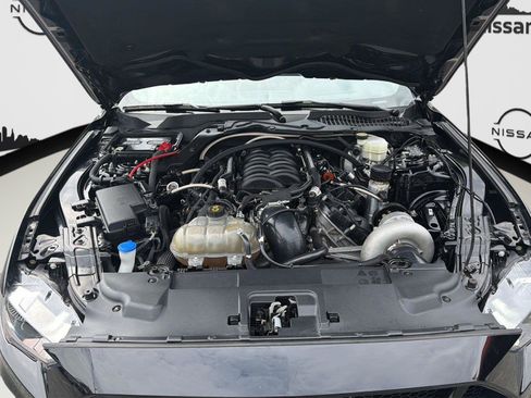 Used 2022 Ford Mustang GT Premium RWD image 9