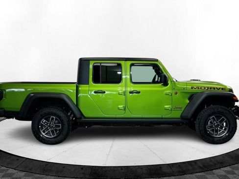 New 2025 Jeep Gladiator Mojave w/ Convenience Group image 6