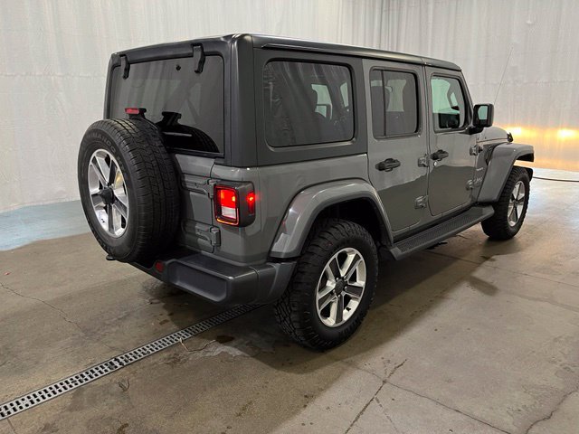 Used 2020 Jeep Wrangler Unlimited Sahara AWD/4WD image 3