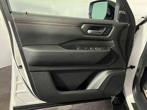 New 2025 Nissan Armada PRO-4X w/ Pro-4X Premium Package image 14