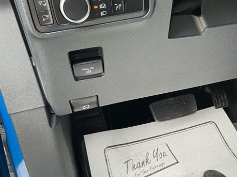 Used 2024 Ford Bronco Outer Banks image 17