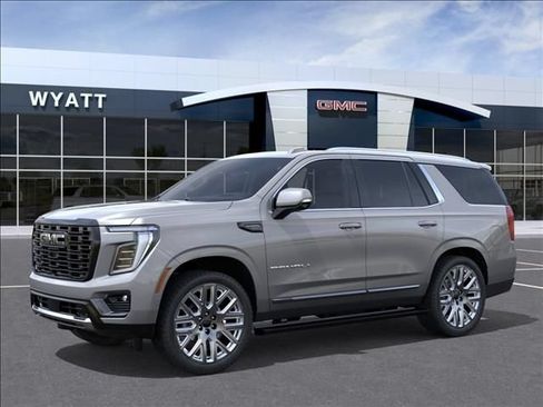 New 2026 GMC Yukon Denali Ultimate w/ LPO, Floor Liner Package AWD/4WD image 2