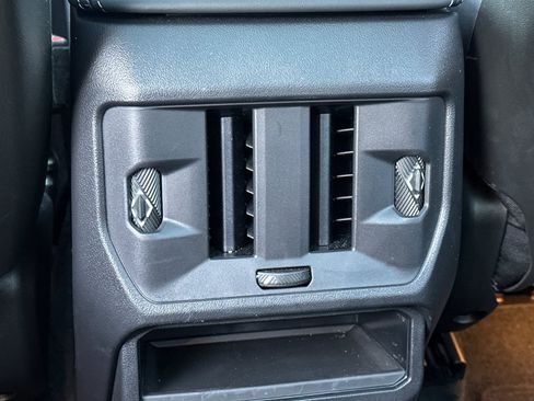 Used 2025 BMW X3 xDrive30i w/ Premium Package image 16