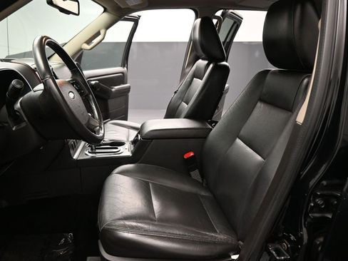 Used 2009 Ford Explorer Limited image 8