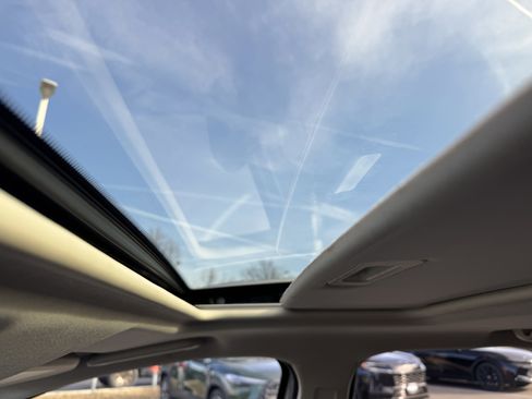 Used 2018 Ford EcoSport Titanium image 31