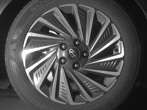 Used 2025 Hyundai Sonata SEL image 15