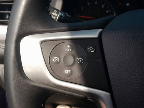 Used 2023 GMC Acadia SLT FWD image 23