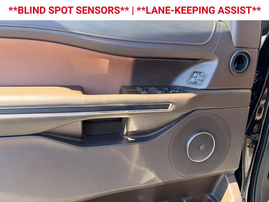 Used 2022 Ford Expedition King Ranch AWD/4WD image 11