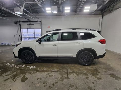 Certified 2025 Subaru Ascent Onyx Edition image 9