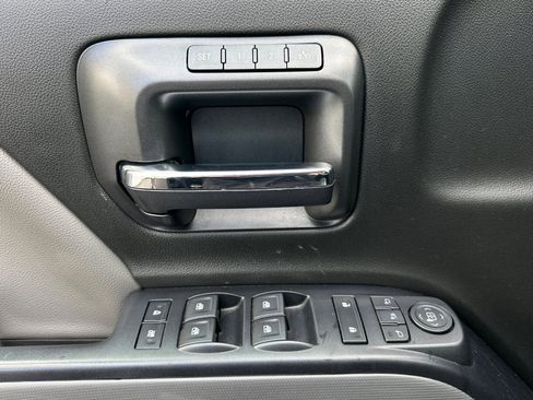 Used 2018 Chevrolet Silverado 1500 LTZ Z71 w/ Centennial Edition image 11