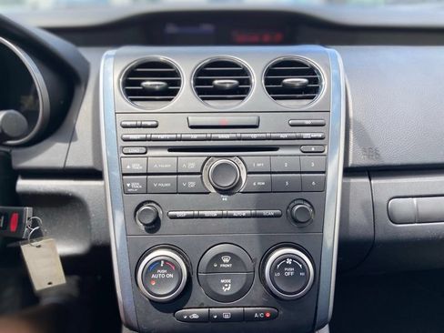 Used 2011 MAZDA CX-7 i Sport w/ Convenience Pkg FWD image 30