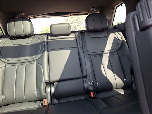 New 2026 Land Rover Range Rover Sport SE AWD/4WD image 14