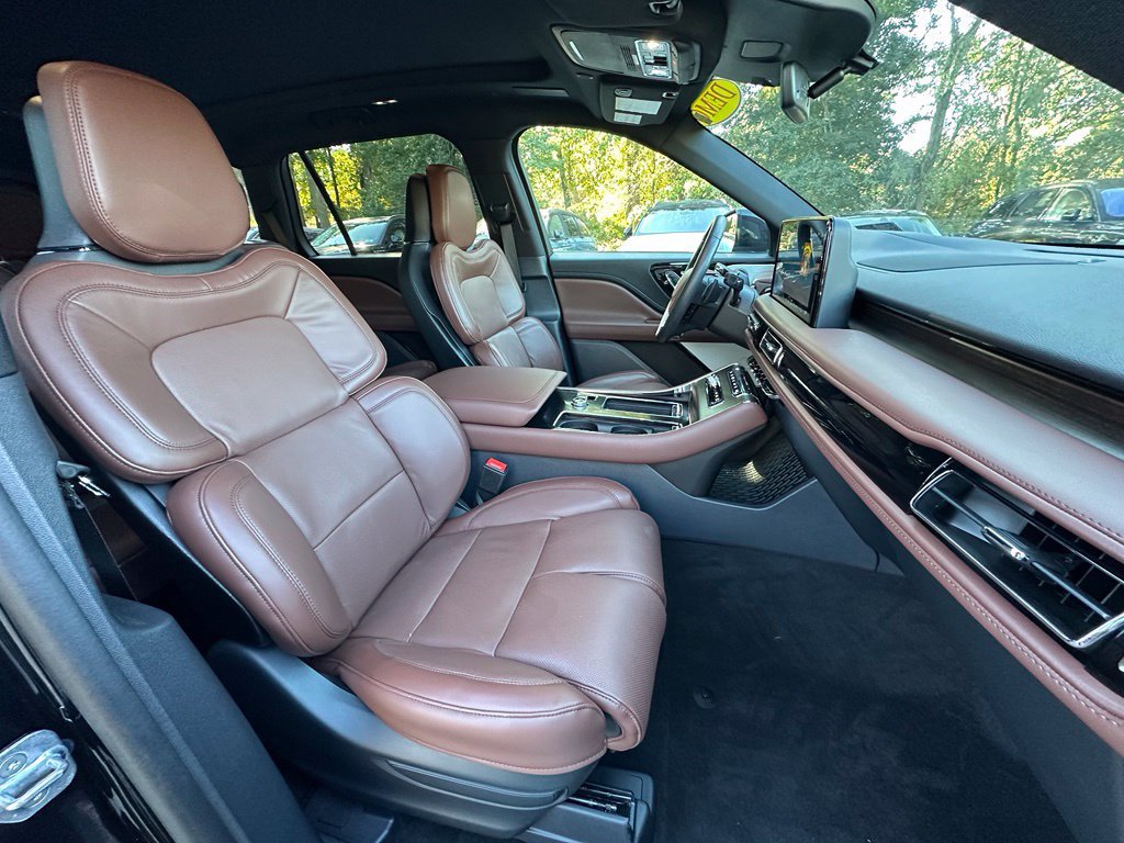 New 2026 Lincoln Aviator Reserve AWD/4WD image 24