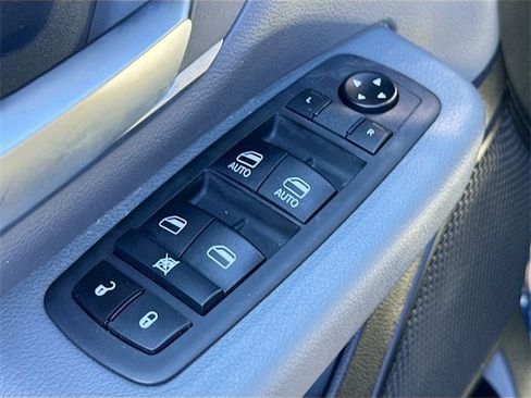 Used 2021 RAM 1500 Big Horn image 17