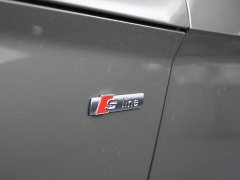 Used 2025 Audi Q5 2.0T Premium image 33