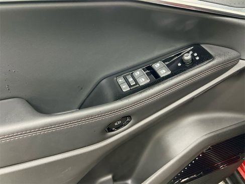 Used 2025 Jeep Wagoneer S Limited image 19