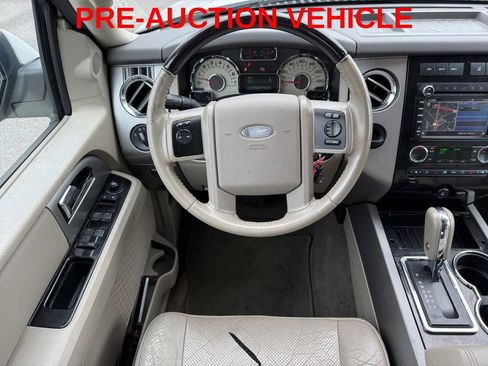 Used 2012 Ford Expedition Limited RWD image 14