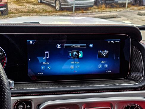 Used 2025 Mercedes-Benz G 550 image 16