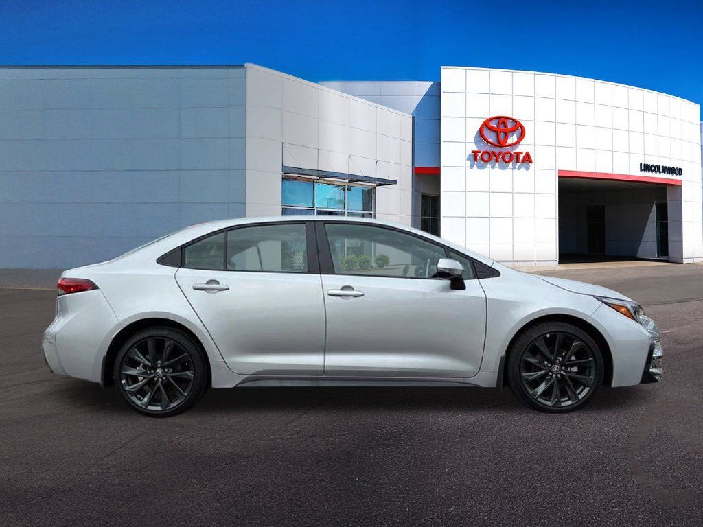 Used 2026 Toyota Corolla XSE FWD image 8