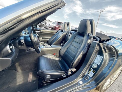 Used 2017 FIAT 124 Spider Lusso image 23