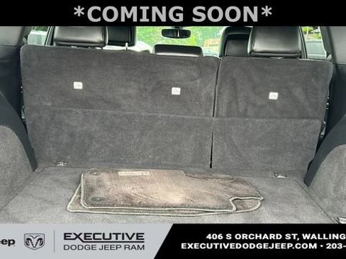 Used 2019 Jeep Grand Cherokee Altitude AWD/4WD image 27