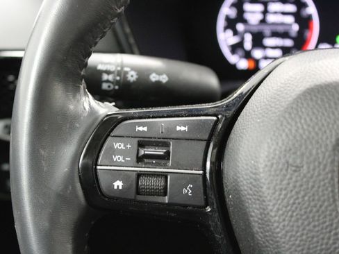 Used 2023 Honda CR-V EX-L image 35