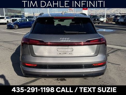 Used 2021 Audi e-tron Premium w/ Convenience Plus Package image 7