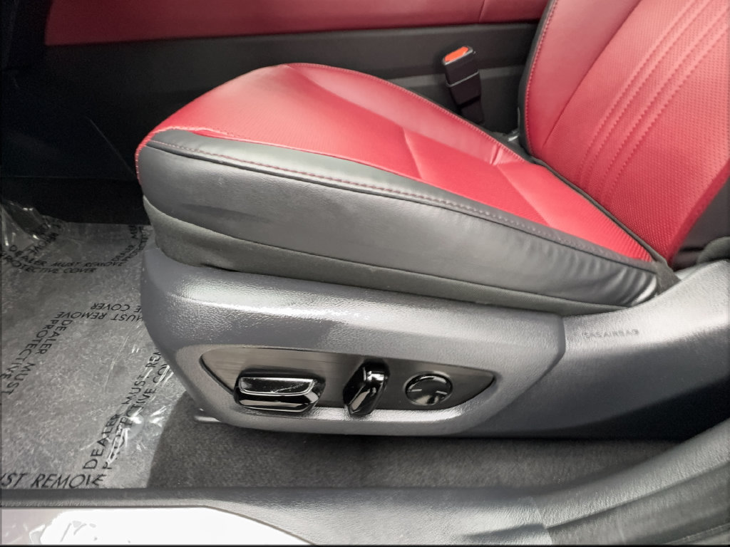 Used 2025 Lexus NX 250 FWD w/ Premium Package image 25