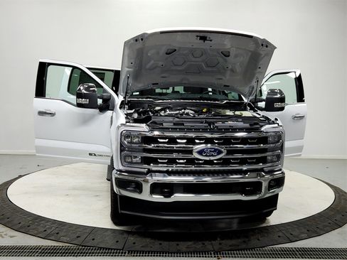 New 2026 Ford F250 Lariat w/ Chrome Package image 10