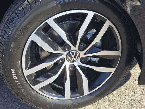 New 2026 Volkswagen Jetta SE image 12