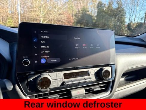 Used 2024 Toyota Grand Highlander XLE image 18