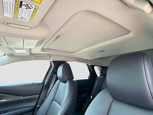 Used 2022 MAZDA CX-30 AWD 2.5 S w/ Preferred Package image 25