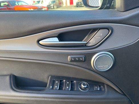 Used 2019 Alfa Romeo Stelvio Sport w/ Quick Order Package 22J Sport image 22