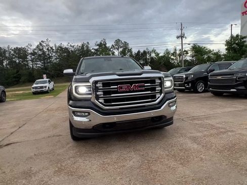Used 2018 GMC Sierra 1500 SLT image 9