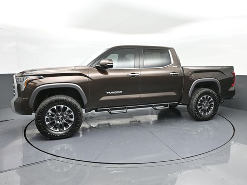 Used 2025 Toyota Tundra Limited image 31
