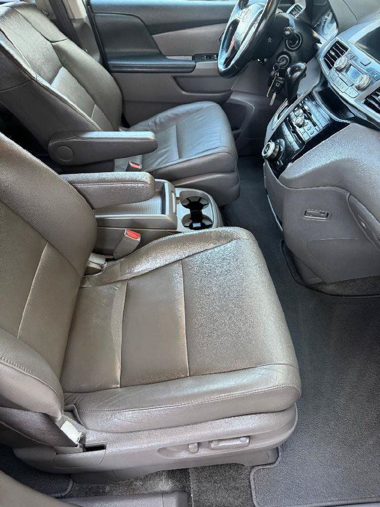 Used 2012 Honda Odyssey EX-L image 25