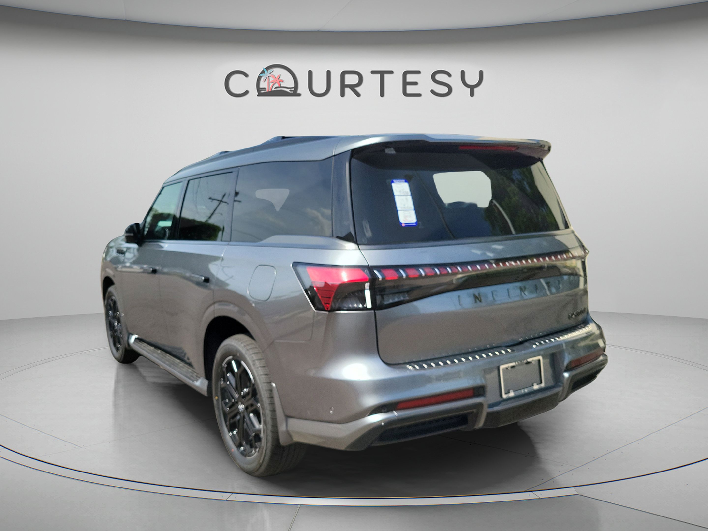 New 2026 INFINITI QX80 4WD image 2