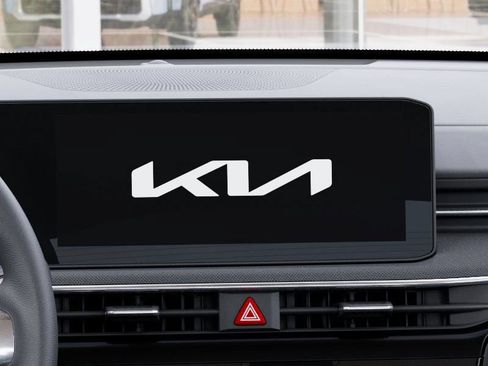 New 2026 Kia K5 LXS FWD image 23